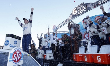 TEAM PENSKE, KESELOWSKI AGREE TO CONTRACT EXTENSION